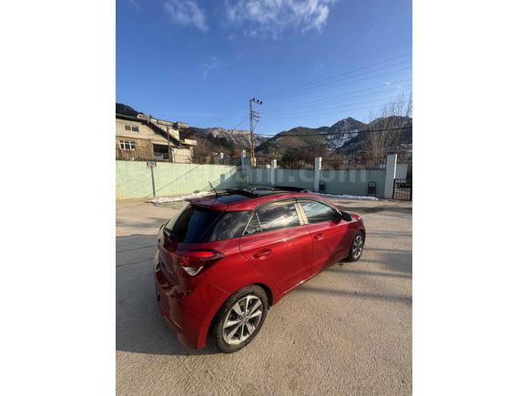 Sahibinden Hyundai i20 1.4 CRDi Style 2016 Model 