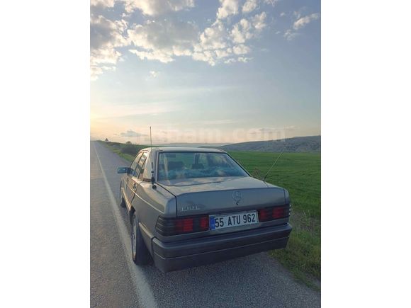 Sahibinden Mercedes - Benz 190 E 2.0 1991 Model  310 km Lacivert