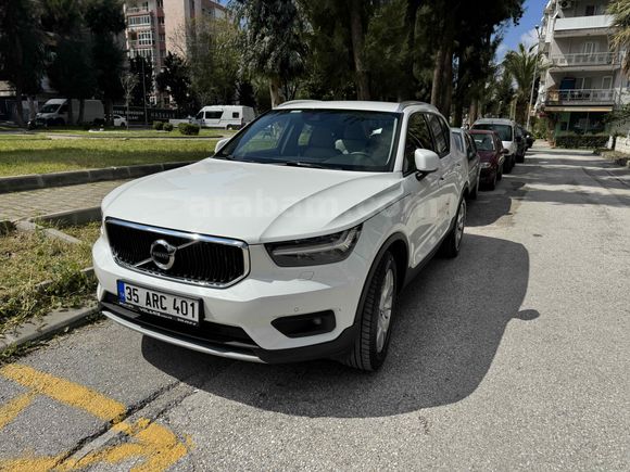 İlk Sahibinden Hatasız Volvo XC40 1.5 T3 Momentum 2020 Model 
