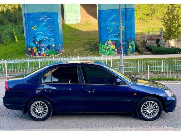 Sahibinden Honda Civic 1.6i VTEC ES 2002 Model