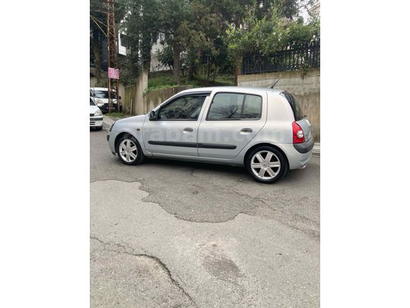 Orjinal FRANSIZ
Sahibinden Renault Clio 1.4 Privilege 2002 Model  