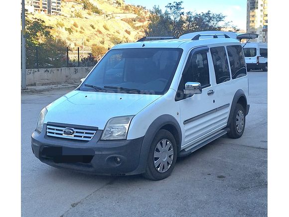 Sahibinden emsalsiz kilometrede hususi binilmiş connect 