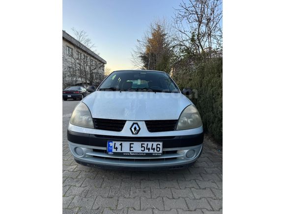 Sahibinden Renault Clio 1.2 Authentique 2004 Model  196.600 km Gri (Gümüş)
