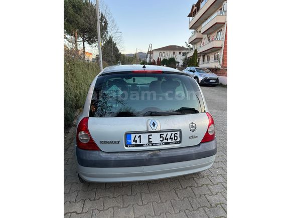 Sahibinden Renault Clio 1.2 Authentique 2004 Model  196.600 km Gri (Gümüş)