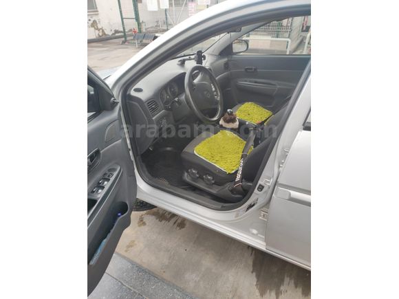 Sahibinden Hyundai Accent Era 1.5 CRDi Team 2011 Model