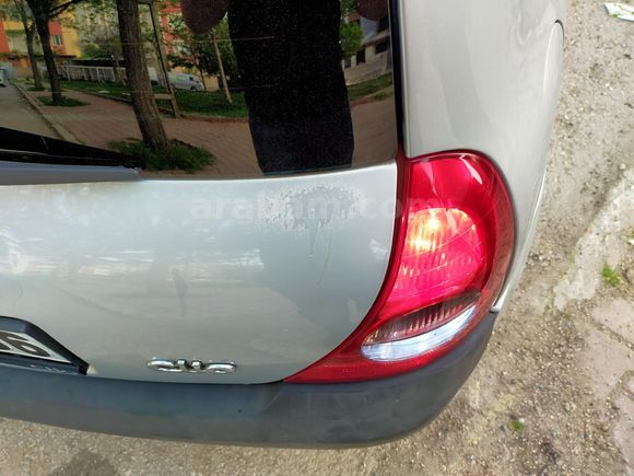 Sahibinden Renault Clio 1.2 Authentique 2002 Model