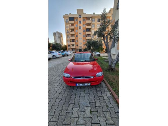 Sahibinden Ford Escort 1.6 CLX 1998 Model  298.000 km