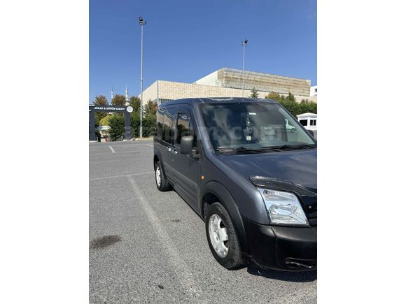 Sahibinden çift sürgülü temiz aile aracı  