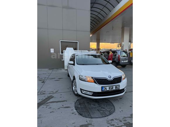 Sahibinden Skoda Rapid 1.6 TDI Spaceback Style 2016 Model 