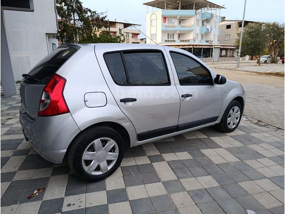 2012 model 1.2 16 V Dacia Sandero Ambiance LPG'li