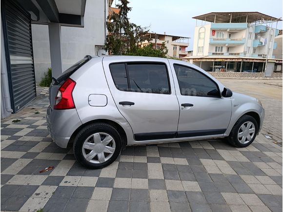 2012 model 1.2 16 V Dacia Sandero Ambiance LPG'li