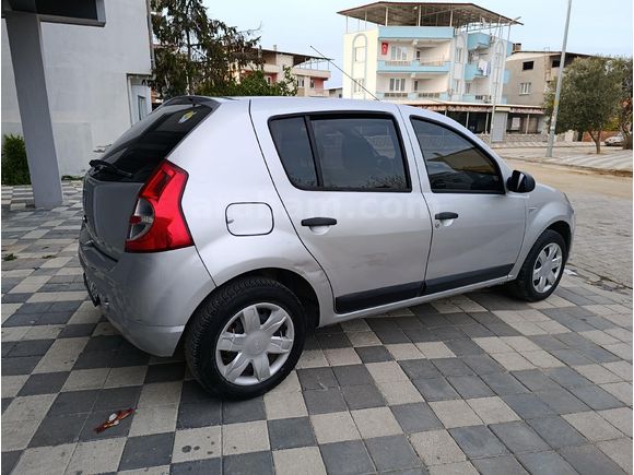 2012 model 1.2 16 V Dacia Sandero Ambiance LPG'li