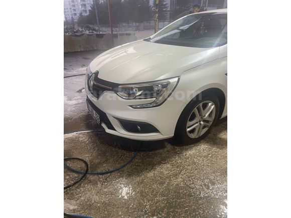 Sahibinden Renault Megane 1.6 Joy 2017 Model 