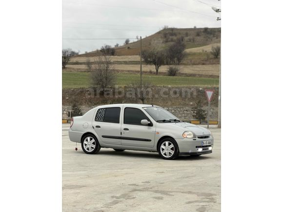 Sahibinden Renault Clio 1.4 RNA 2001 Model 