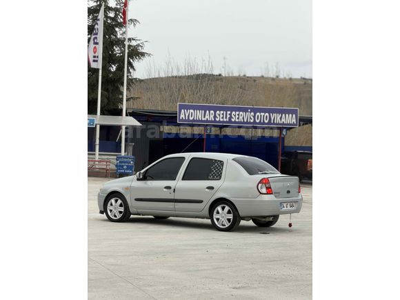 Sahibinden Renault Clio 1.4 RNA 2001 Model 