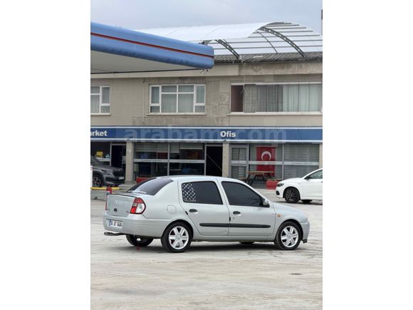 Sahibinden Renault Clio 1.4 RNA 2001 Model 