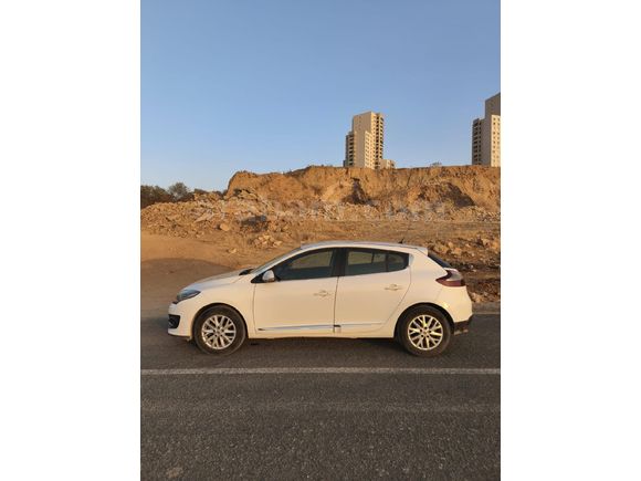 Sahibinden Renault Megane 1.5 dCi Touch 2015 Model