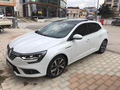 2016 Renault Megane 1.2 TCe Icon Manuel Sunroof + CarPlay