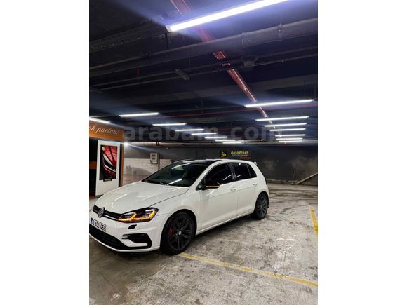 Sahibinden Volkswagen Golf 1.6 TDi BlueMotion Comfortline 2017 Model  240.000 km Beyaz