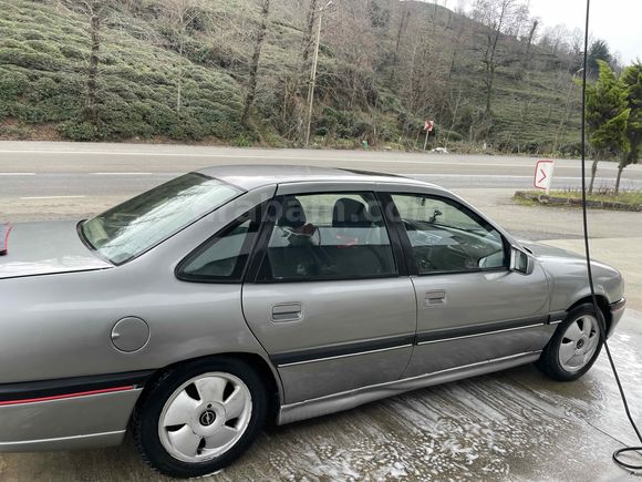 Sahibinden Opel Vectra 2.0 GT 1994 Model 