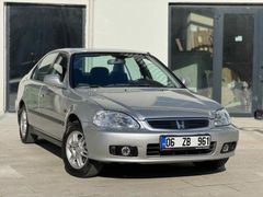 1.6 MAKYAJLI TAM GP