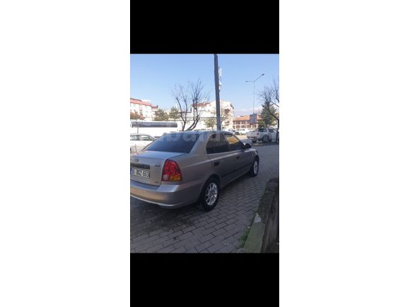 Sahibinden Hyundai Accent 1.5 CRDi Admire 2004 Model