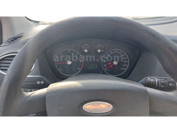 Sahibinden Ford Focus 1.6 TDCi Trend 2006 Model 