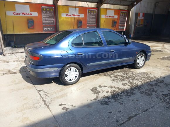 Galeriden Renault Megane 1.6 1998 Model Ankara