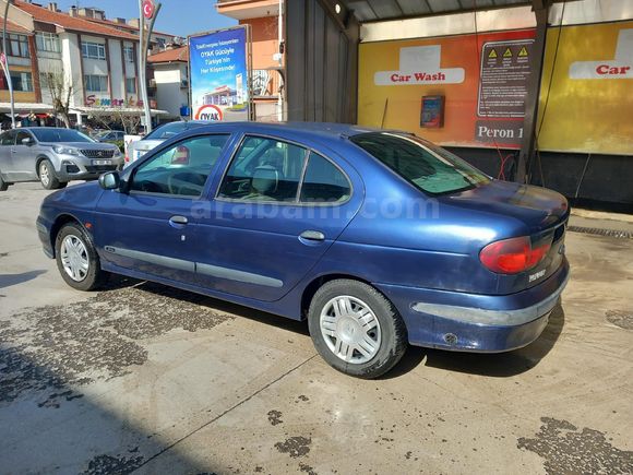 Galeriden Renault Megane 1.6 1998 Model Ankara