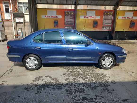 Galeriden Renault Megane 1.6 1998 Model Ankara