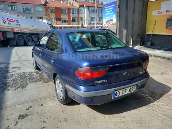 Galeriden Renault Megane 1.6 1998 Model Ankara