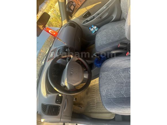 Sahibinden Hyundai Accent 1.5 CRDi Admire  (Gümüş)