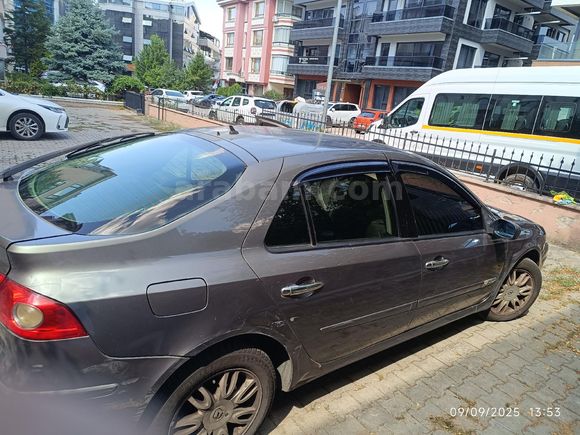Sahibinden Renault Laguna 1.6 Privilege 2006 Model