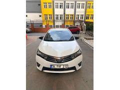 Sahibinden Toyota Corolla 1.33 Life 2014 Model  130.000 km Beyaz