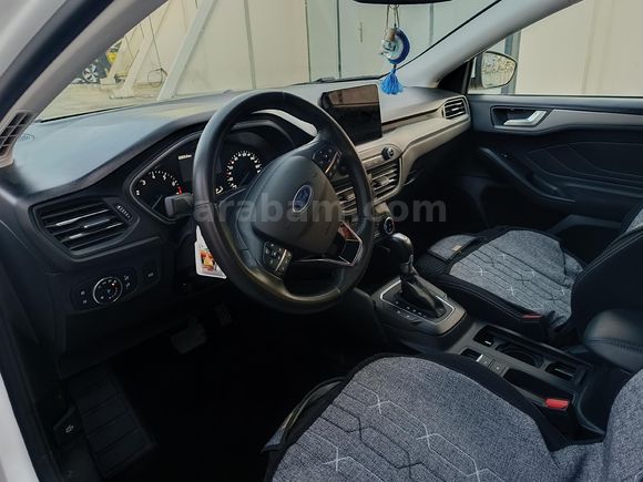 Sahibinden Ford Focus 1.5 Ti-VCT Titanium 2023 Model  66.000 km Beyaz