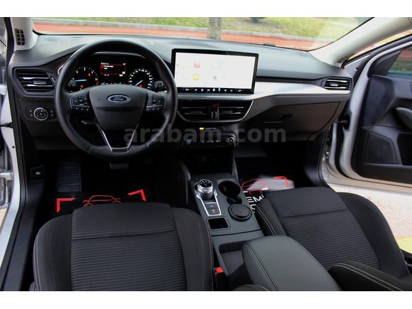 Sahibinden Ford Focus 1.5 EcoBlue Titanium Stil 2024 Model  64.000 km Gri (titanyum)