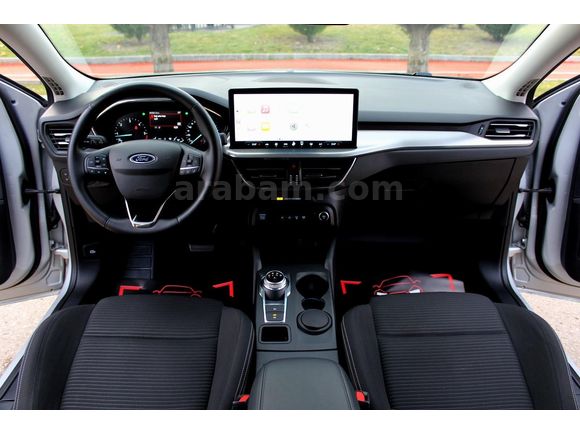 Sahibinden Ford Focus 1.5 EcoBlue Titanium Stil 2024 Model  64.000 km Gri (titanyum)