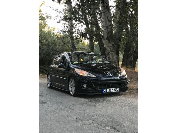 Sahibinden Peugeot 207 1.4 HDi Active 2011 Model