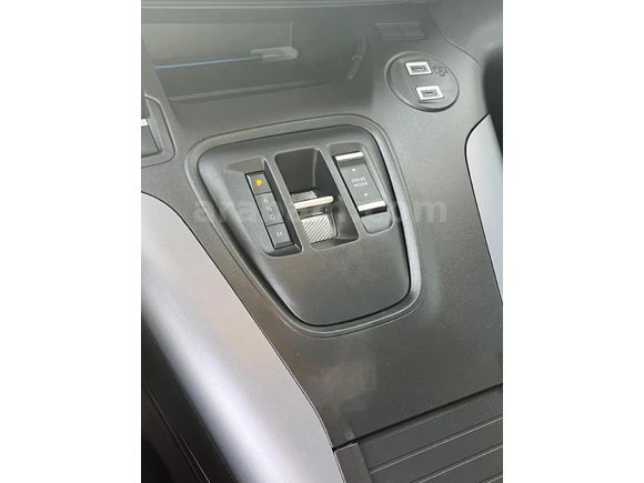 Sahibinden Opel Combo Life 1.5 D Edition 2024 Model