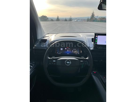 Sahibinden Opel Combo Life 1.5 D Edition 2024 Model