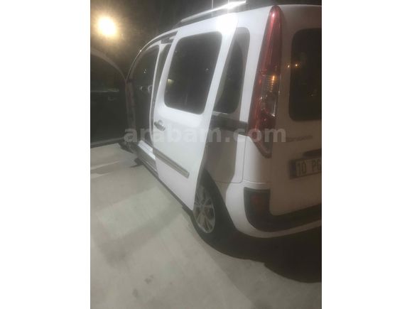 Sahibinden Renault Kangoo Multix 1.5 dCi Touch 2015 Model 