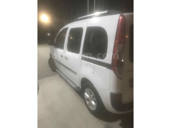 Sahibinden Renault Kangoo Multix 1.5 dCi Touch 2015 Model 