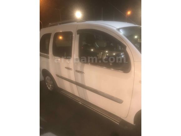 Sahibinden Renault Kangoo Multix 1.5 dCi Touch 2015 Model 