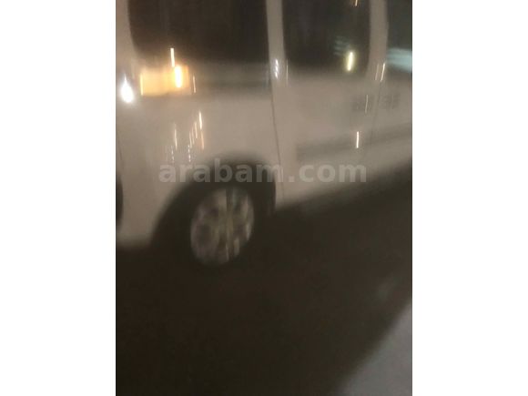Sahibinden Renault Kangoo Multix 1.5 dCi Touch 2015 Model 