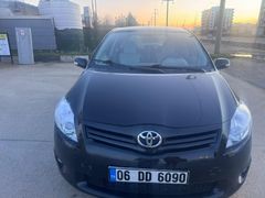 Sahibinden Toyota Auris 1.4 D-4D Comfort Extra 2011 Model  209.000 km Siyah