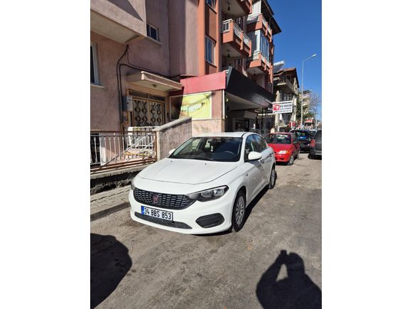 Sahibinden Fiat Egea 1.4 Fire Easy 2019 Model  103.000 km Beyaz