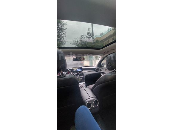 Sahibinden -  C 200 d BlueTEC Avantgarde 2019 Haziran çıkışlı - 2 günlük fiyat