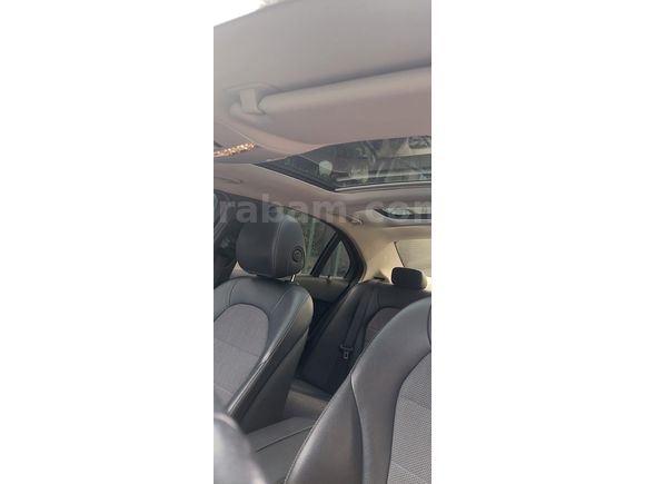 Sahibinden -  C 200 d BlueTEC Avantgarde 2019 Haziran çıkışlı - 2 günlük fiyat