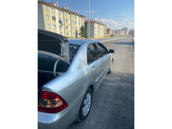 Sahibinden Toyota Corolla 1.4 D-4D Terra 2006 Model 