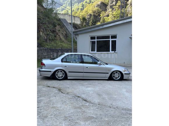 Sahibinden Honda Civic 1.4 i S 1999 Model 